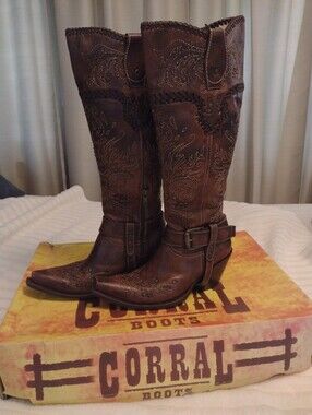 $350 CORRAL Womens 8M Cowboy Boots Choc Brown Embroidery Tall Snip Toe Studs